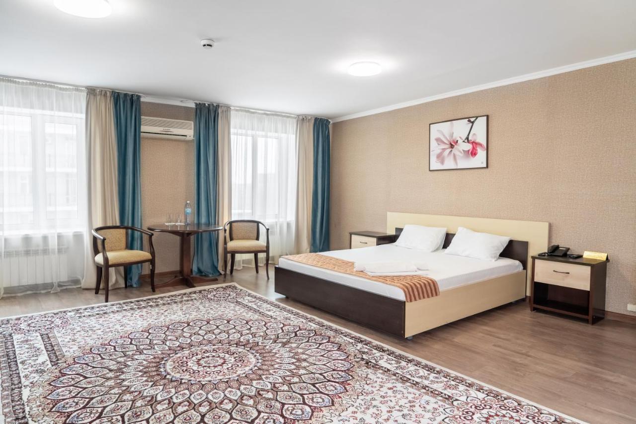 Azamat Hotel Astana Exteriér fotografie